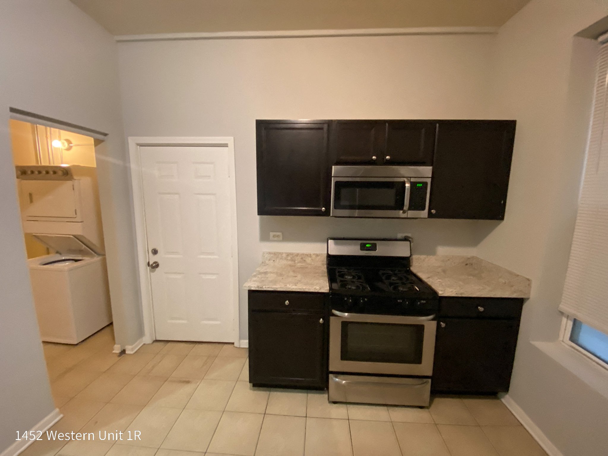 1452 N. Western Ave. 1452 N. Western Ave., Chicago, IL 60622 West Town - Leasing by Cross Street